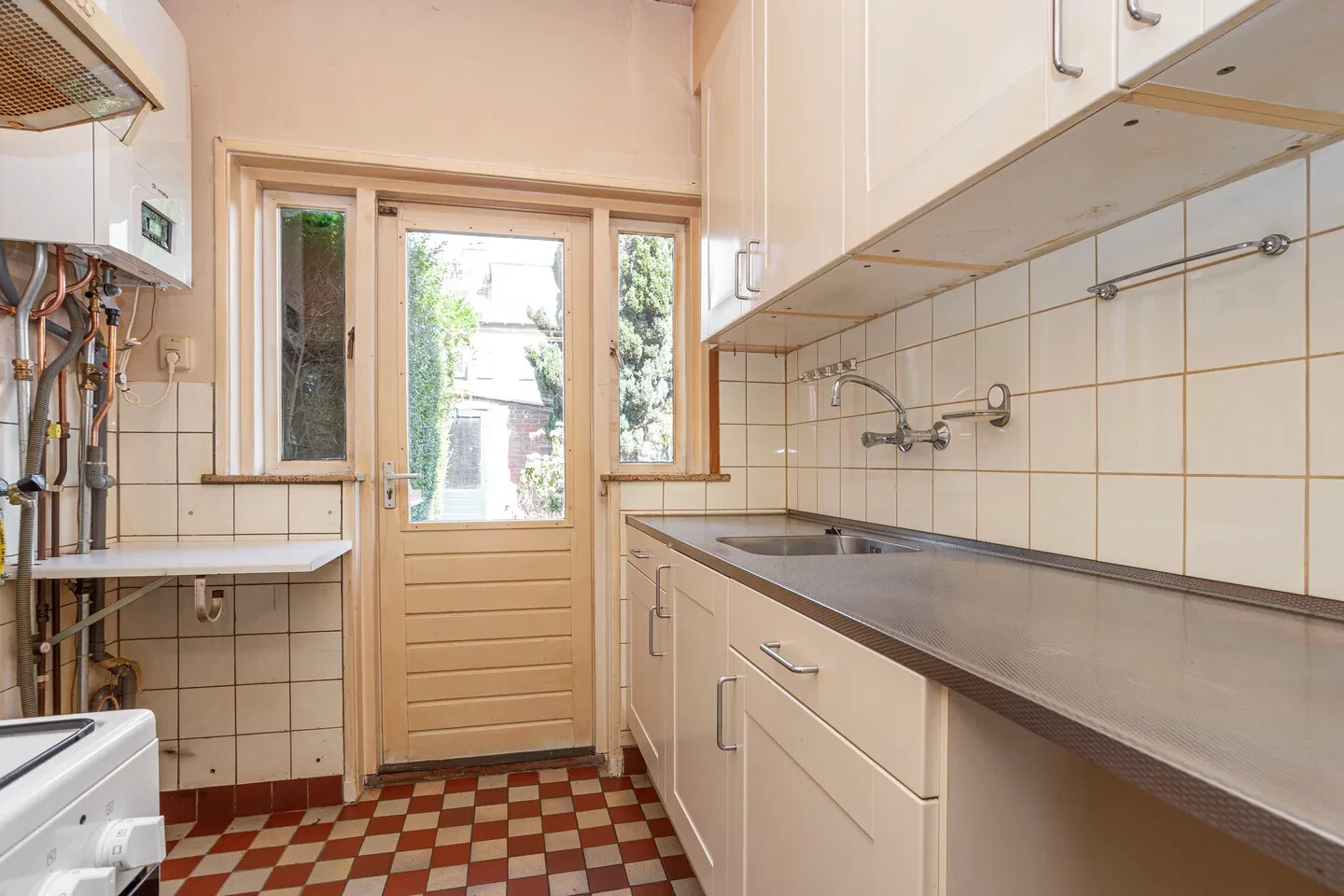 Tussenwoning te koop: Petristraat 11, Utrecht