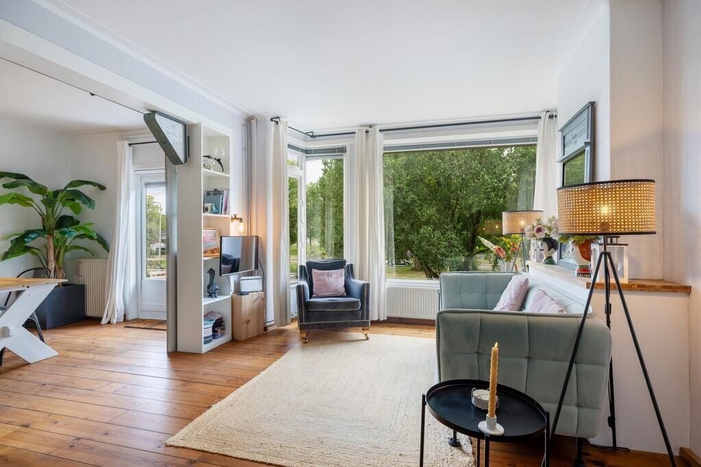 Appartement te koop: Hendrika Van Tussenbroekplantsoen 2-1, Utrecht