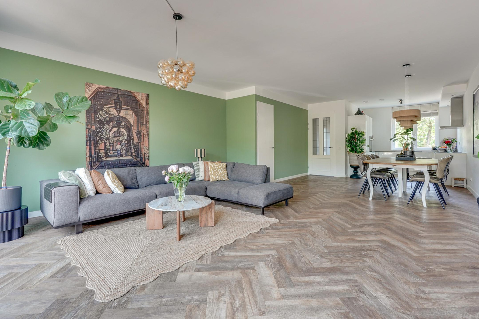 Tussenwoning te koop: Jan Wolkerssingel 143, Utrecht