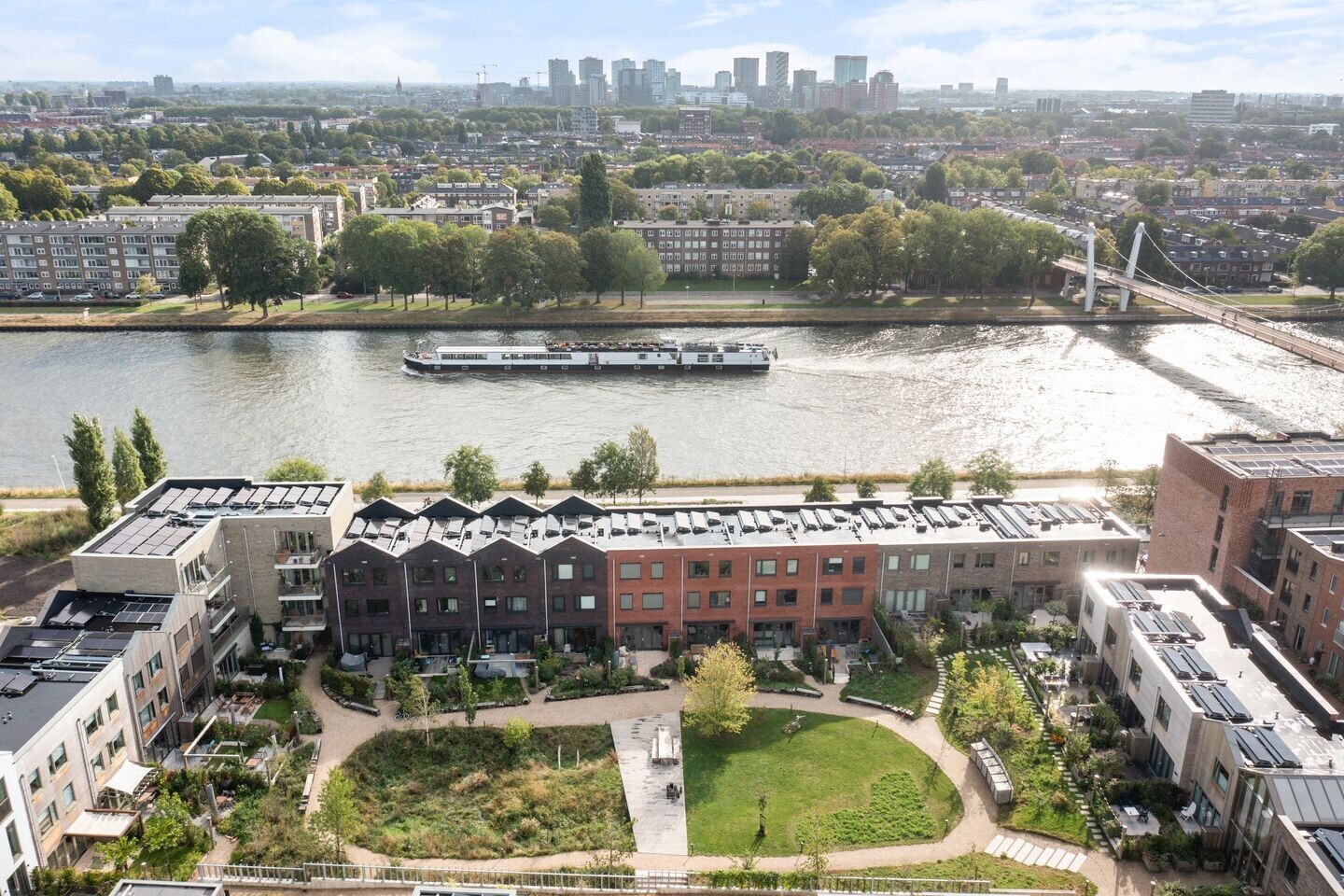 Tussenwoning te koop: Dukaatlaan 18, Utrecht