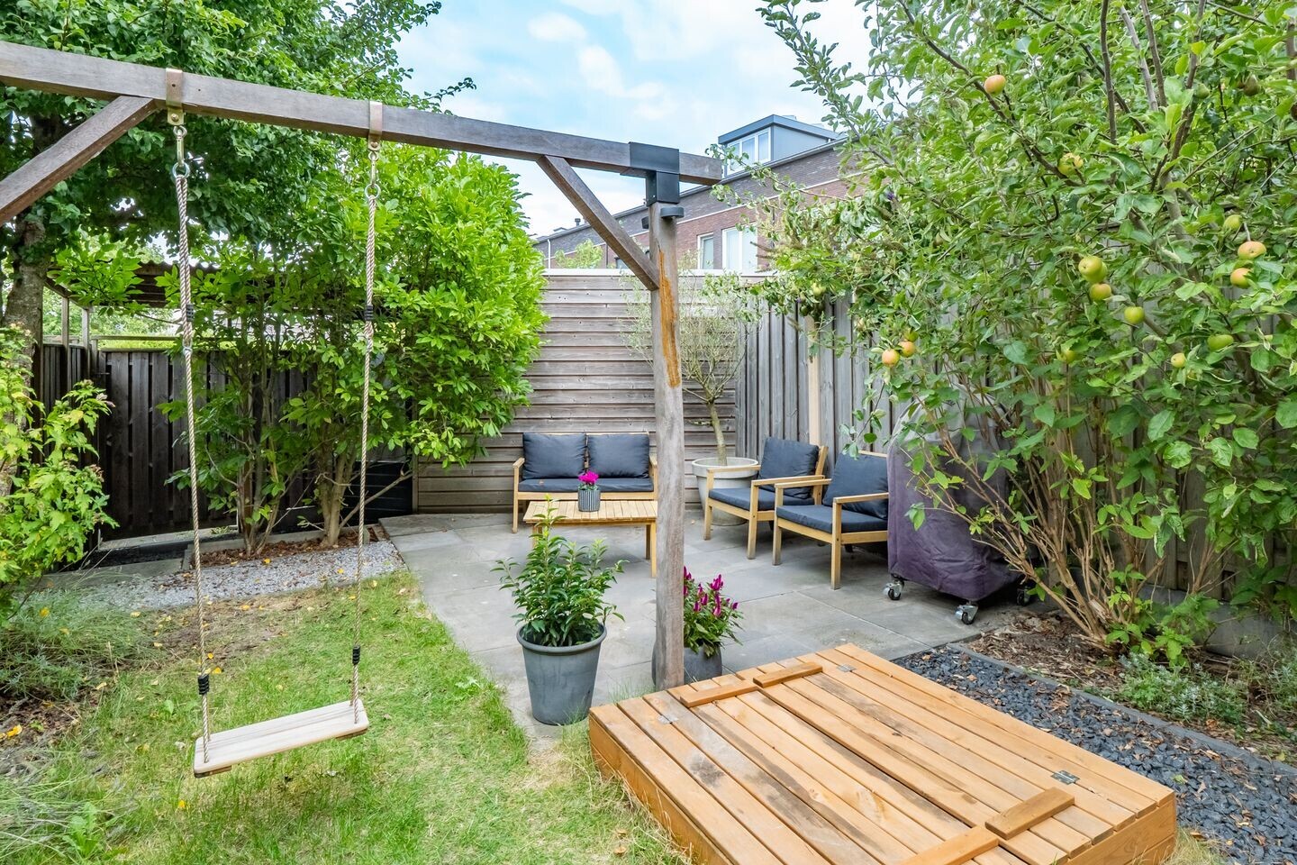 Tussenwoning te koop: Vanilleweg 57, Utrecht