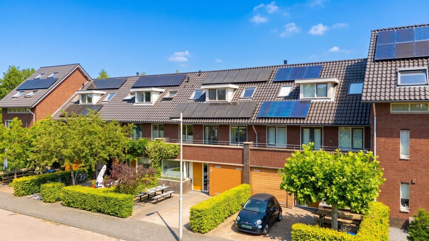 Tussenwoning te koop: Burt Bacharachstraat 56, Utrecht