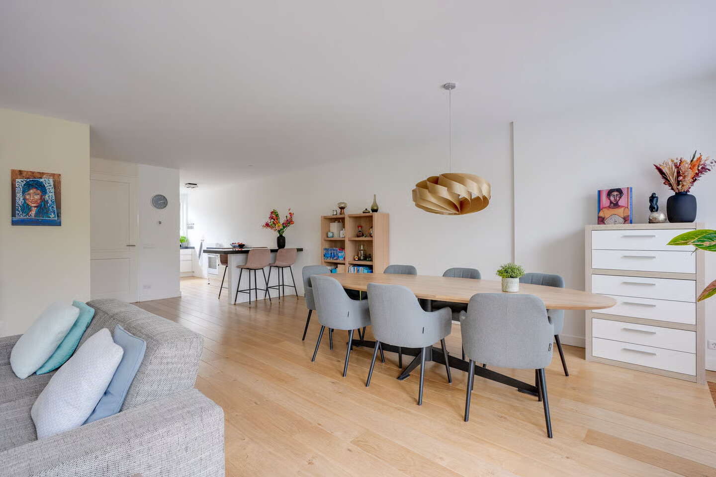 Tussenwoning te koop: Burt Bacharachstraat 56, Utrecht