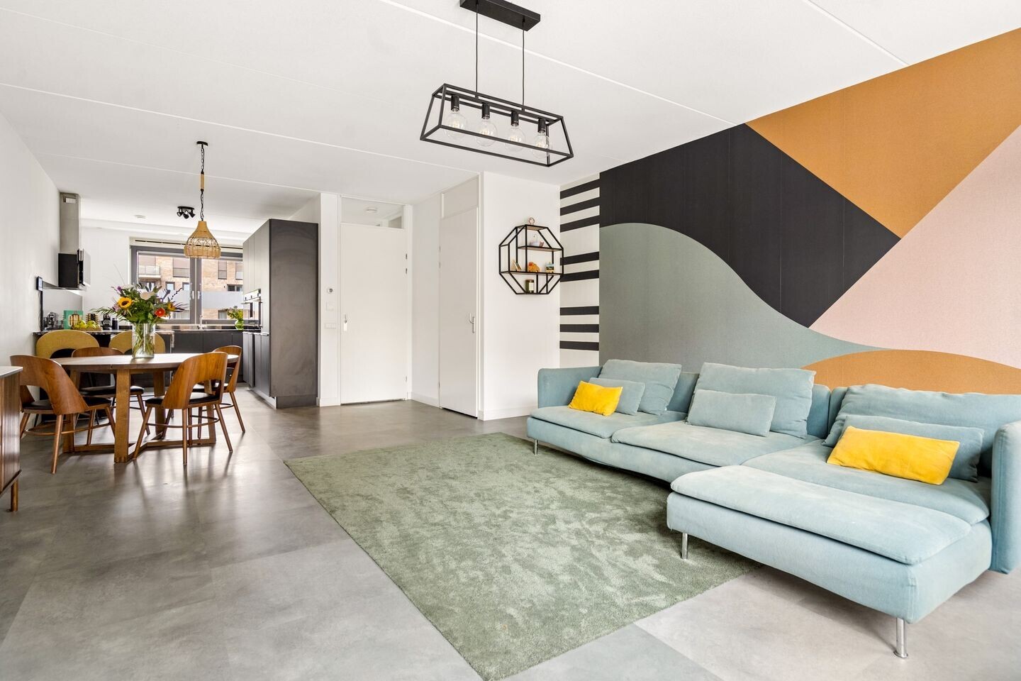 Tussenwoning te koop: Roy Eldridgepad 19, Utrecht