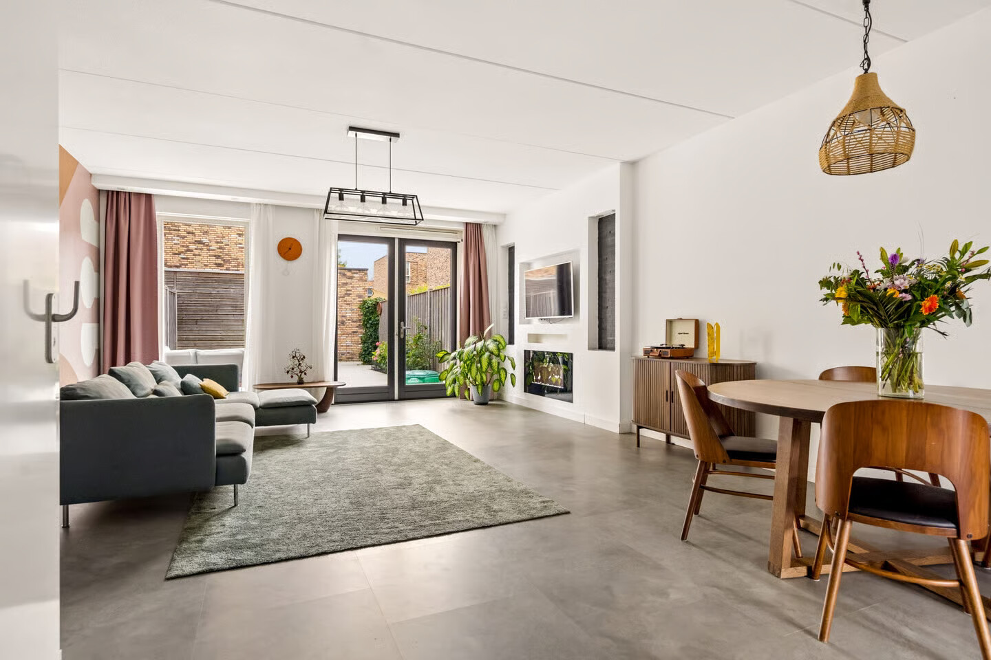 Tussenwoning te koop: Roy Eldridgepad 19, Utrecht
