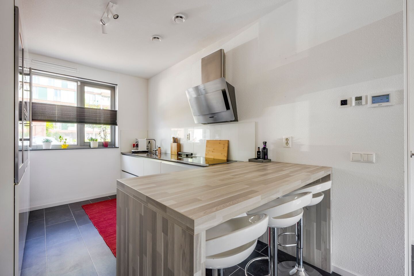 Hoekwoning te koop: Roy Eldridgepad 8, Utrecht