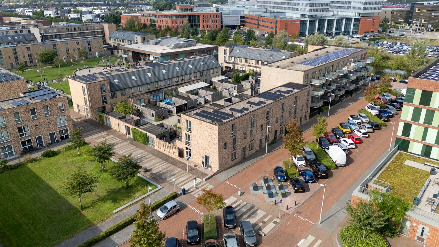 Hoekwoning te koop: Roy Eldridgepad 8, Utrecht