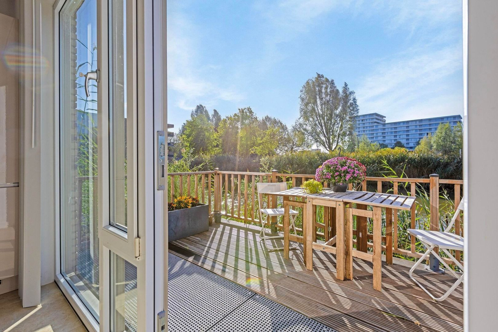 Hoekwoning te huur: Rudolf Kattnigghof 4, Utrecht