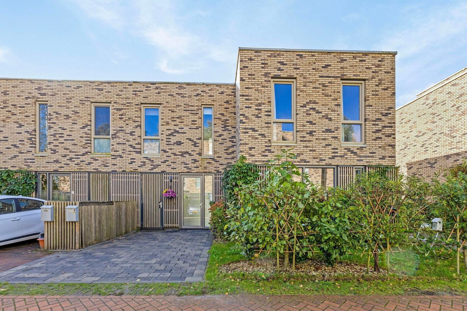 Hoekwoning te huur: Rudolf Kattnigghof 4, Utrecht