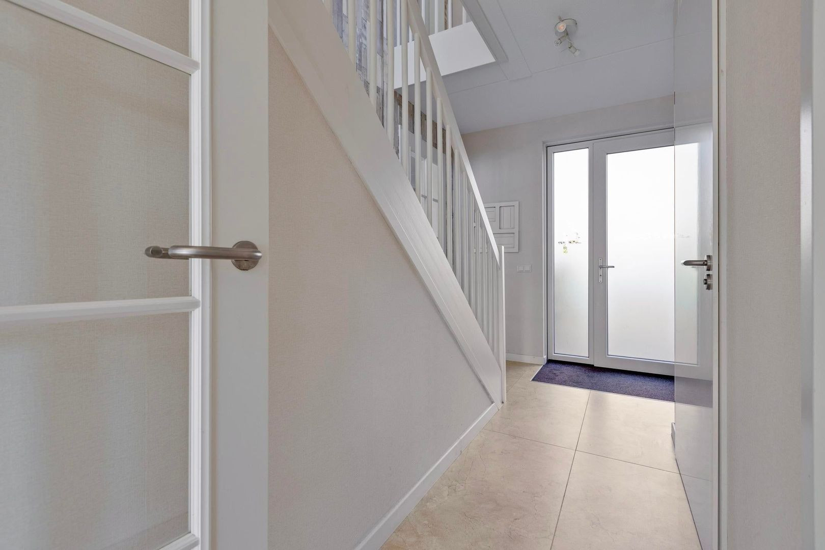 Hoekwoning te huur: Rudolf Kattnigghof 4, Utrecht