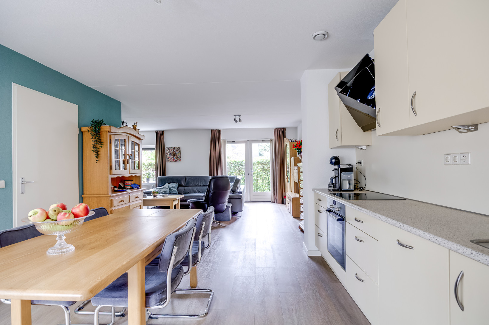 Hoekwoning te koop: Richard Heubergerhof 14, Utrecht