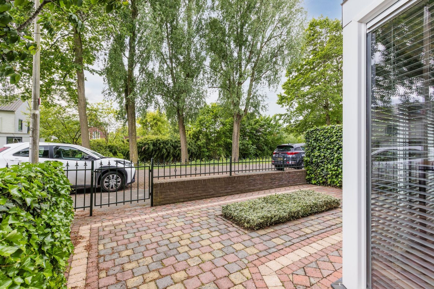 Hoekwoning te koop: Rozemarijnsingel 49, Utrecht