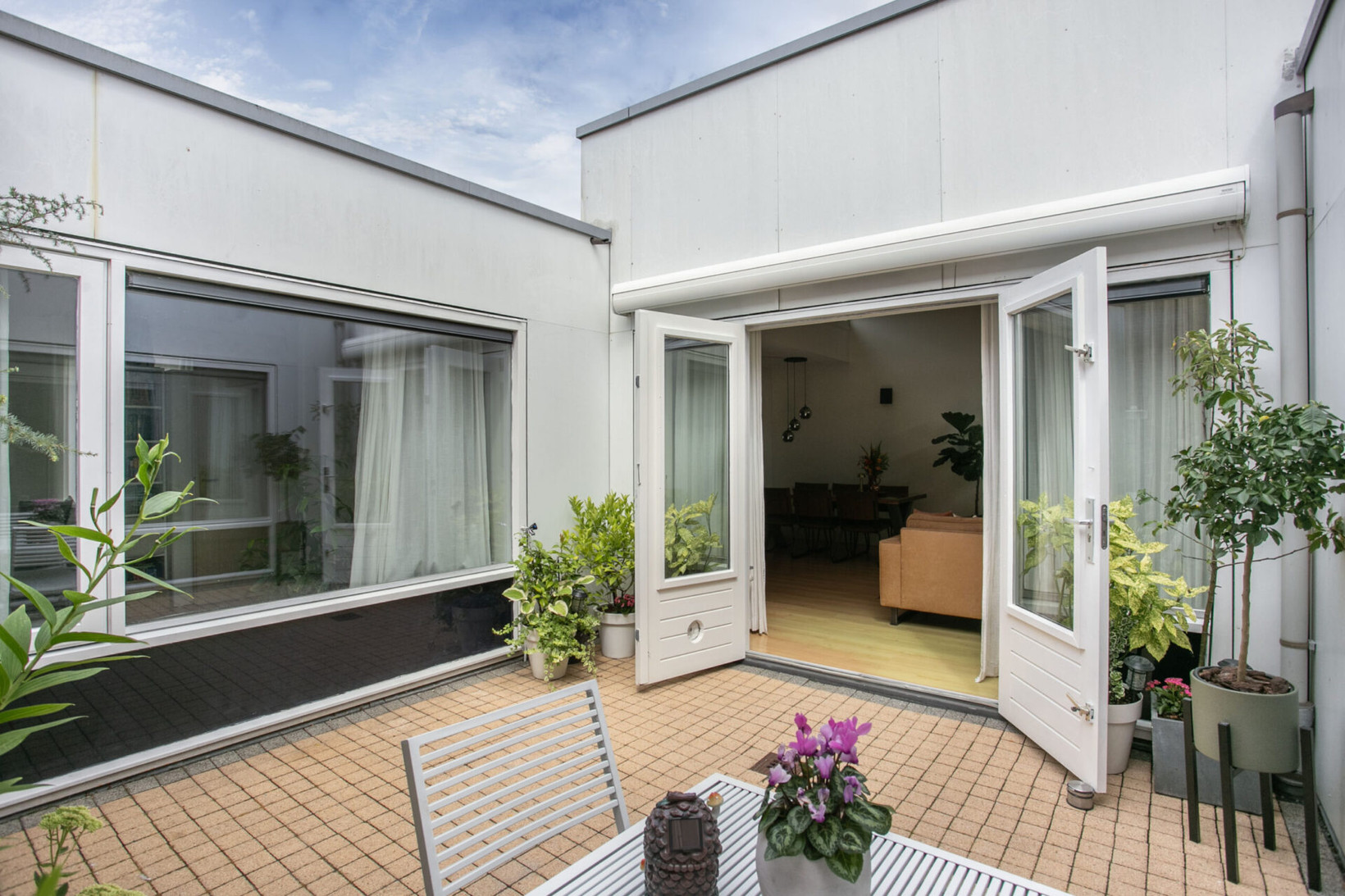 Tussenwoning te koop: Karwijstraat 26, Utrecht
