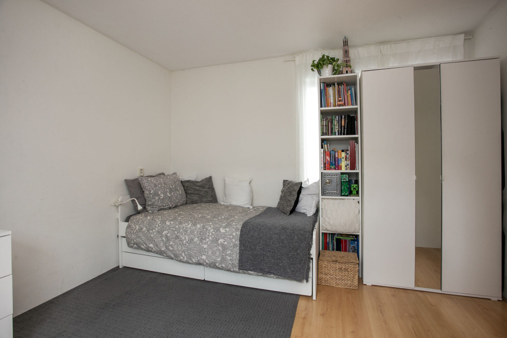 Tussenwoning te koop: Karwijstraat 26, Utrecht