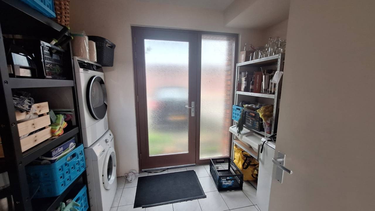 Tussenwoning te koop: Mierikswortelstraat 28, Utrecht