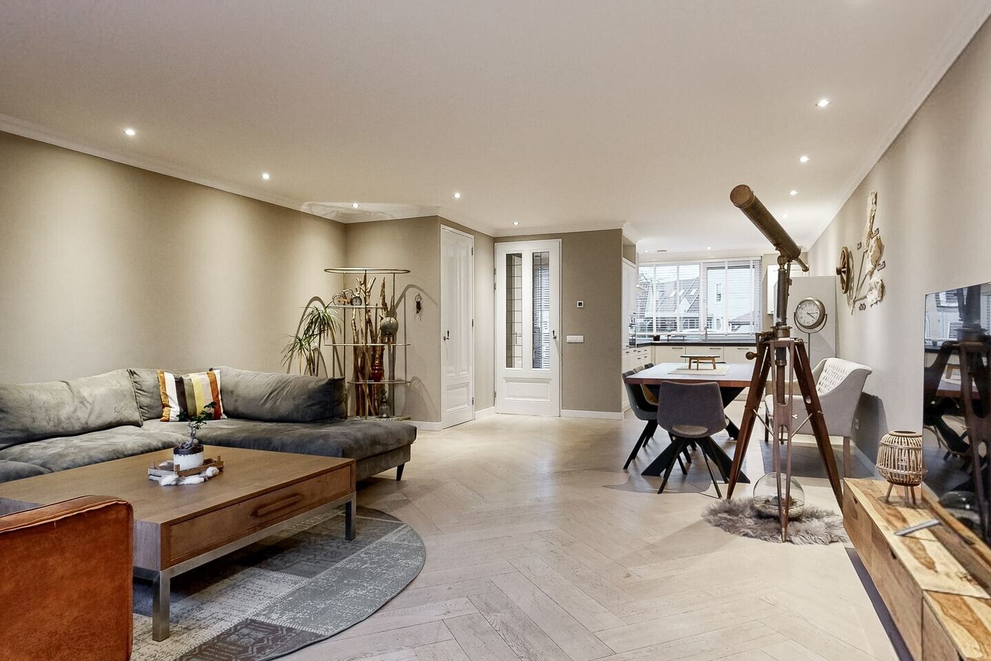 Tussenwoning te koop: Vuurvlindersingel 573, Utrecht