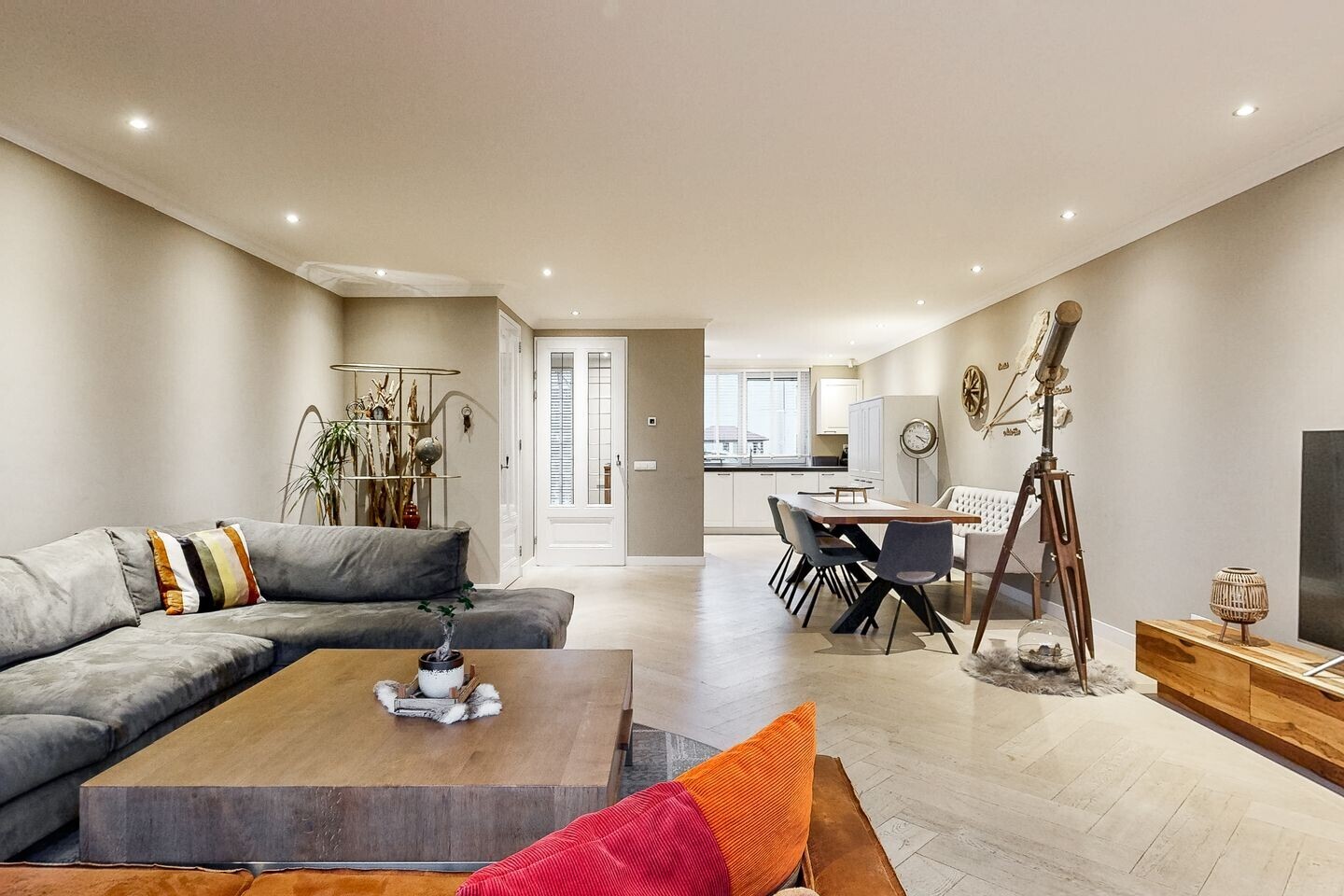 Tussenwoning te koop: Vuurvlindersingel 573, Utrecht