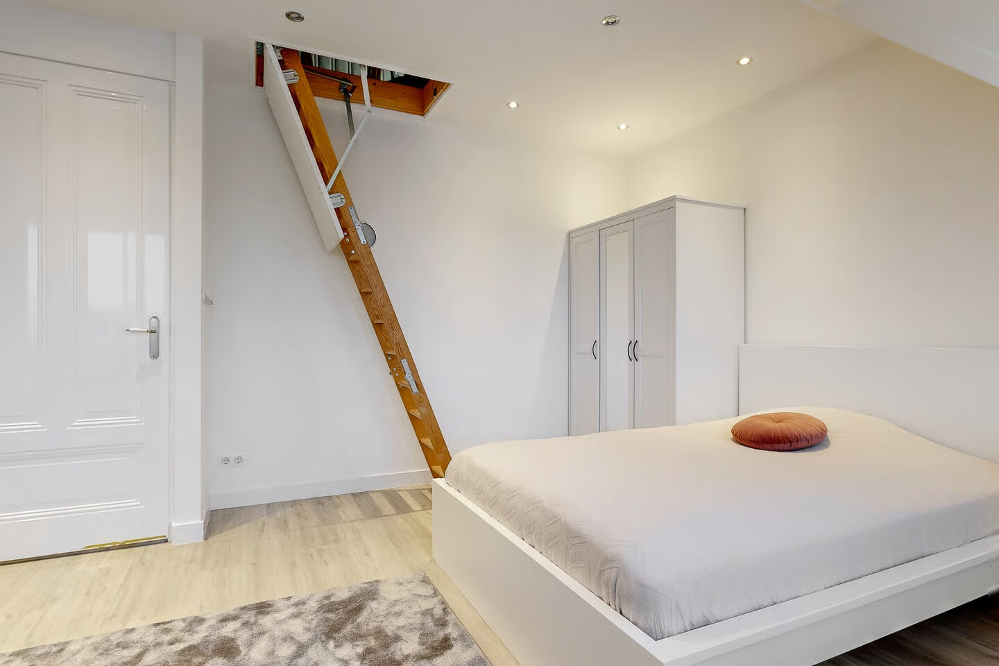 Tussenwoning te koop: Vuurvlindersingel 573, Utrecht