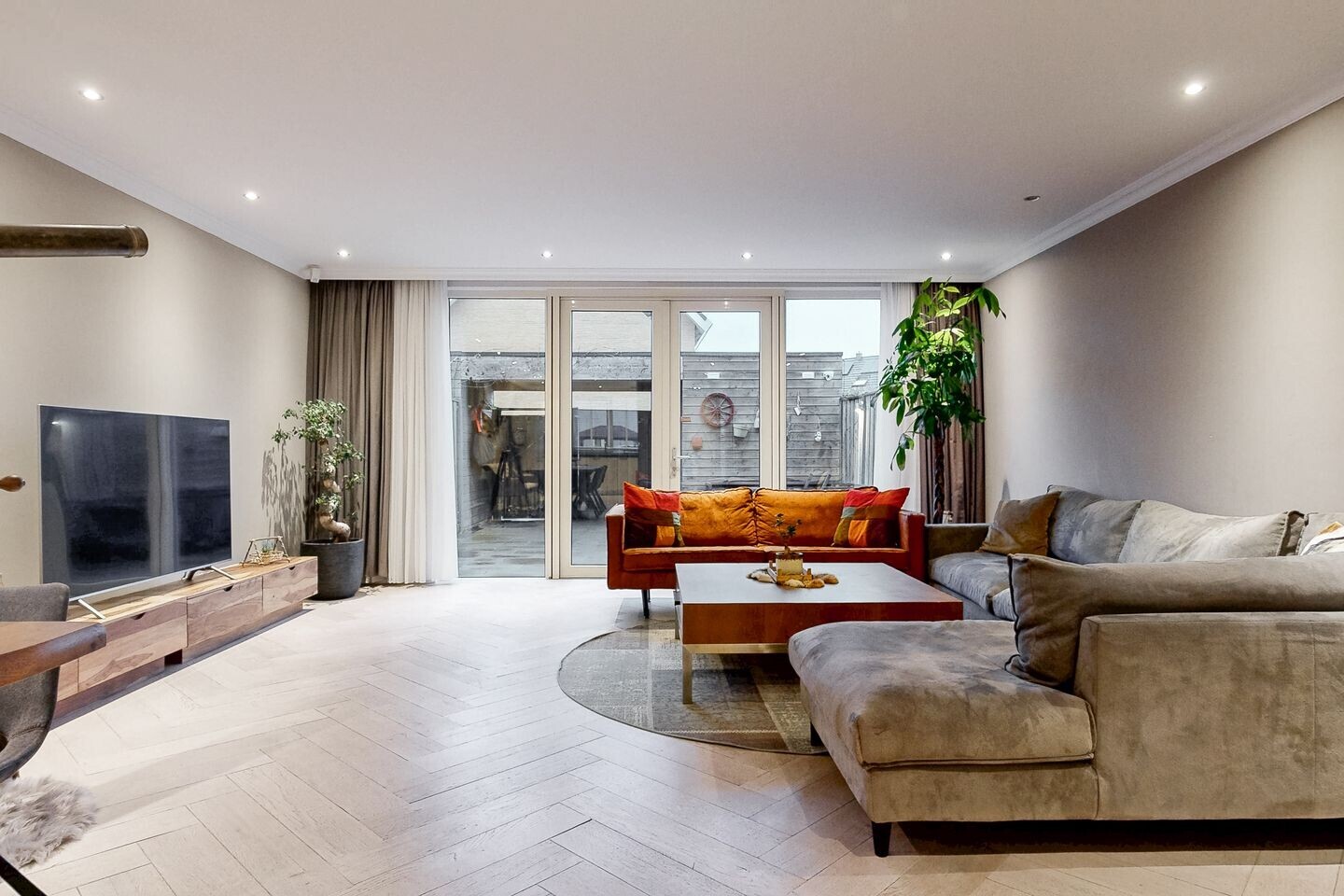 Tussenwoning te koop: Vuurvlindersingel 573, Utrecht