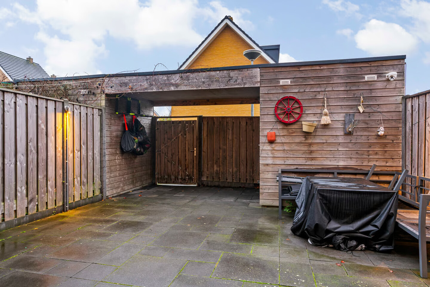 Tussenwoning te koop: Vuurvlindersingel 573, Utrecht