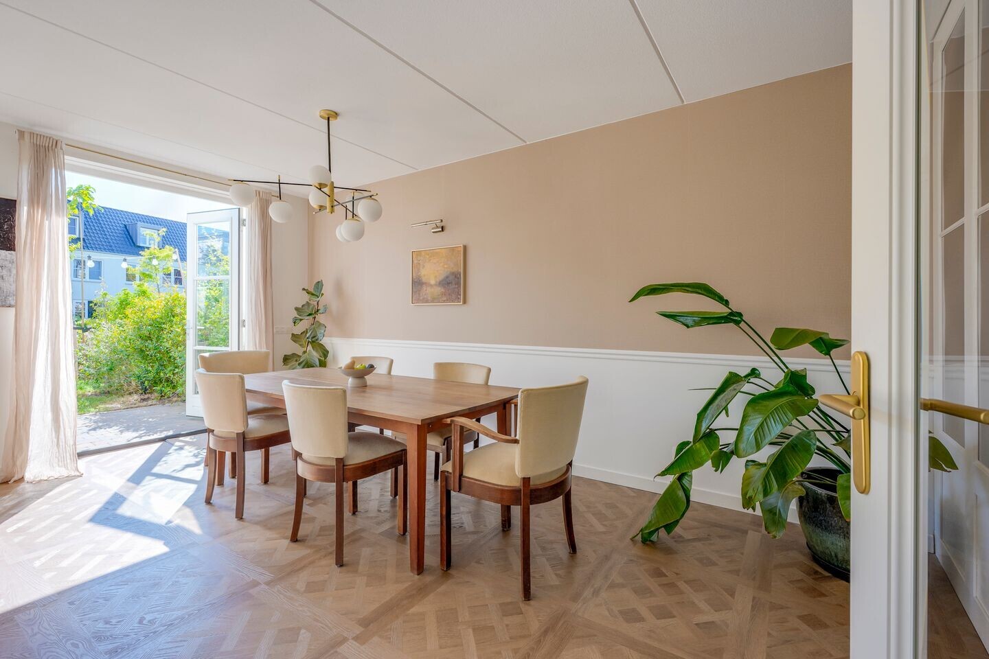 Tussenwoning te koop: Burgemeester Westralaan 14, Utrecht