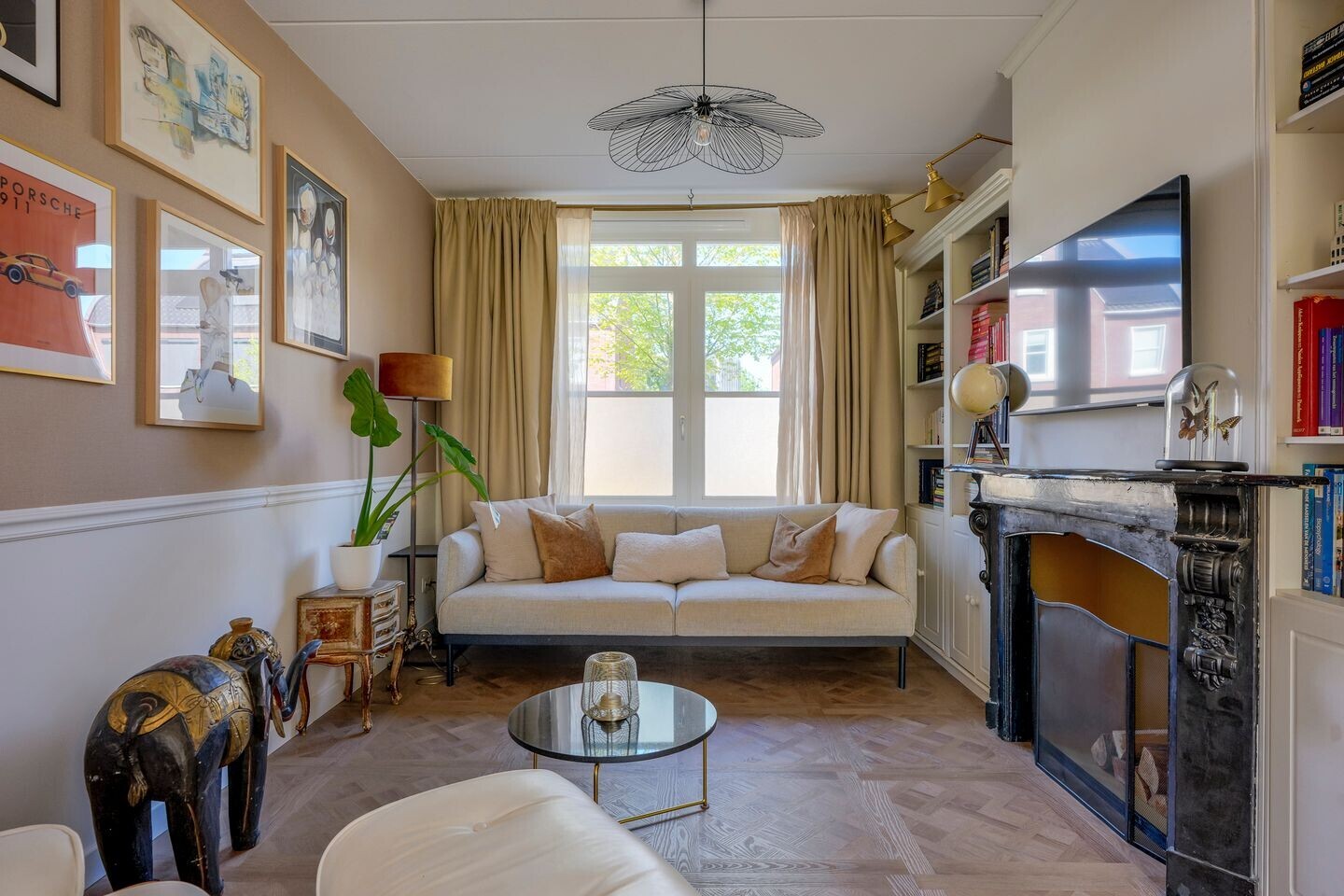 Tussenwoning te koop: Burgemeester Westralaan 14, Utrecht