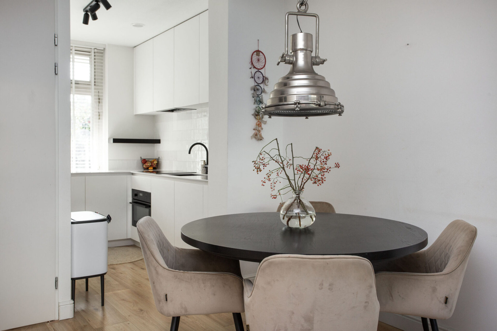 Tussenwoning te koop: Theo van Doesburgstraat 70, Utrecht