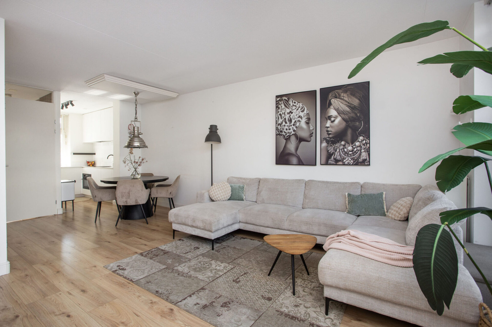 Tussenwoning te koop: Theo van Doesburgstraat 70, Utrecht