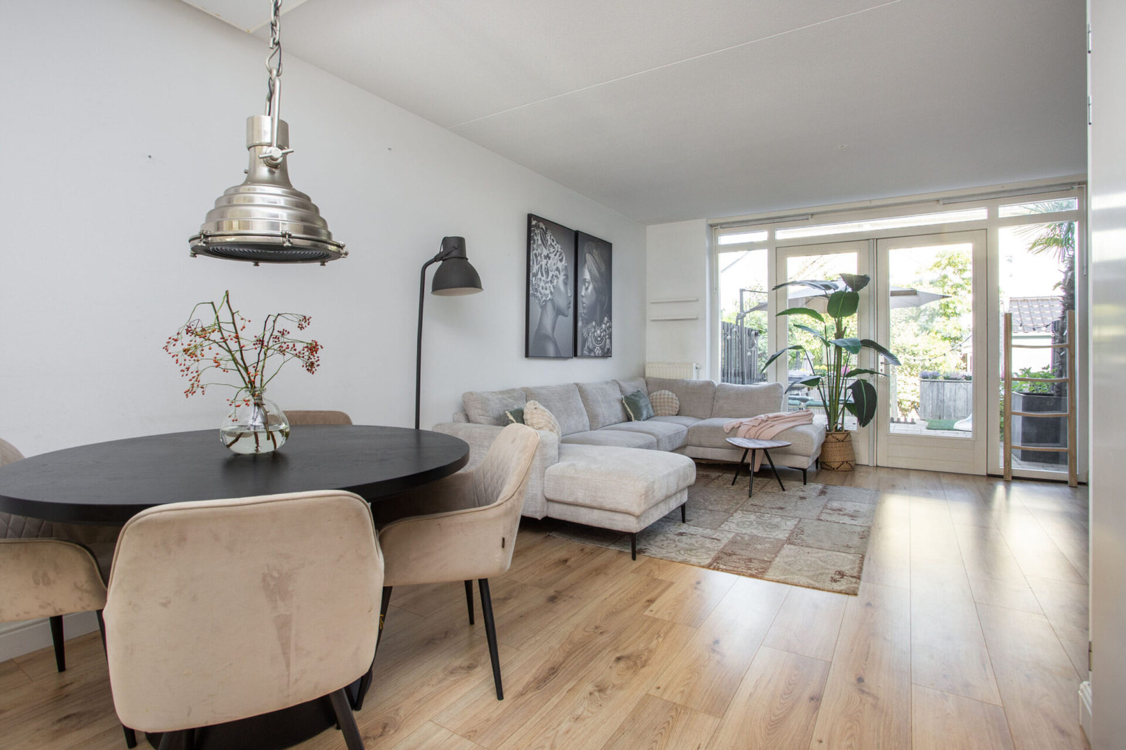 Tussenwoning te koop: Theo van Doesburgstraat 70, Utrecht