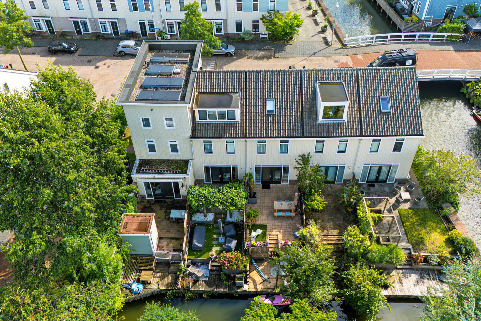 Tussenwoning te koop: Theo van Doesburgstraat 70, Utrecht