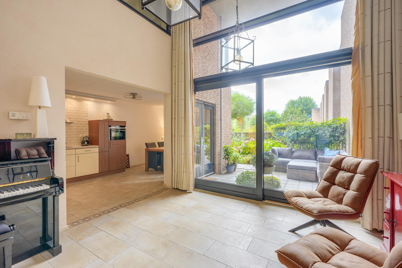Hoekwoning te koop: Houtrakgracht 532, Utrecht