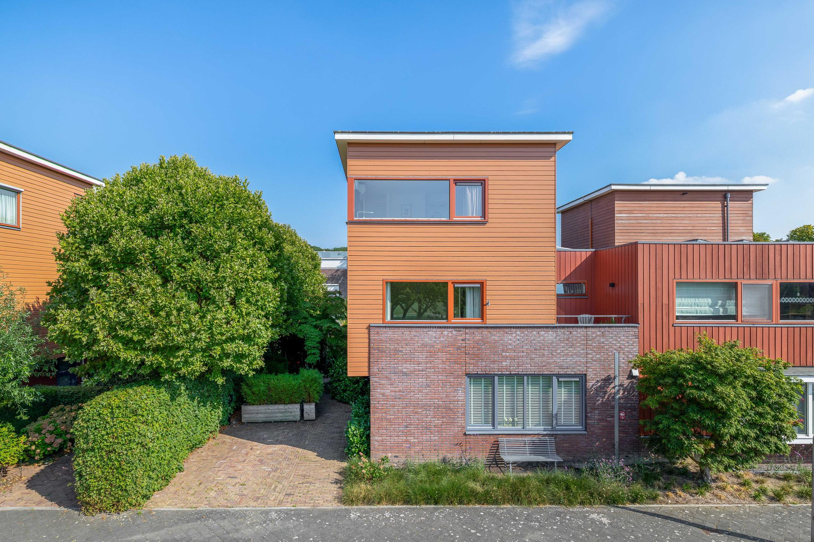 Twee-onder-één-kap te koop: Akkrumerraklaan 102, Utrecht