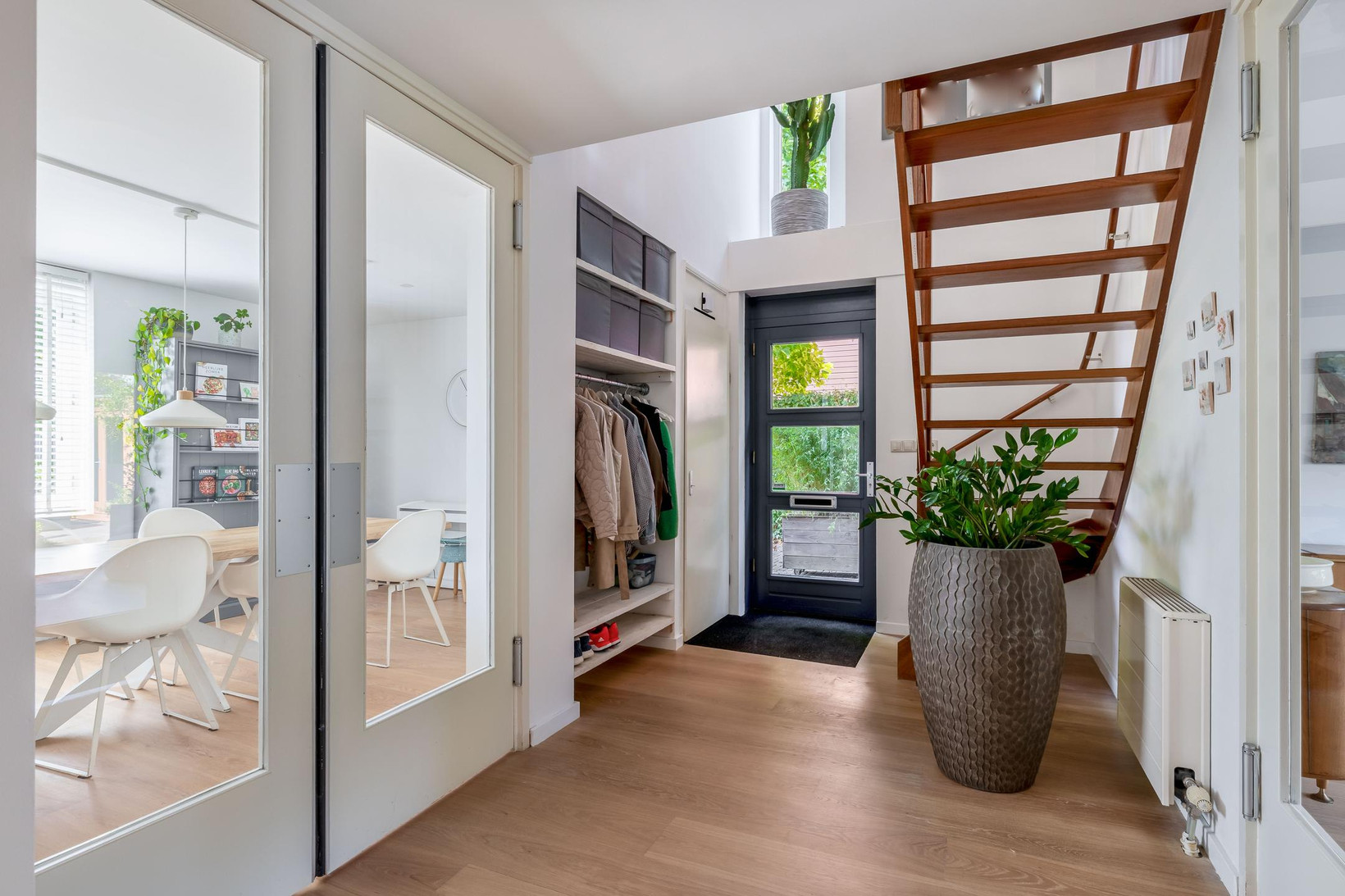 Twee-onder-één-kap te koop: Akkrumerraklaan 102, Utrecht