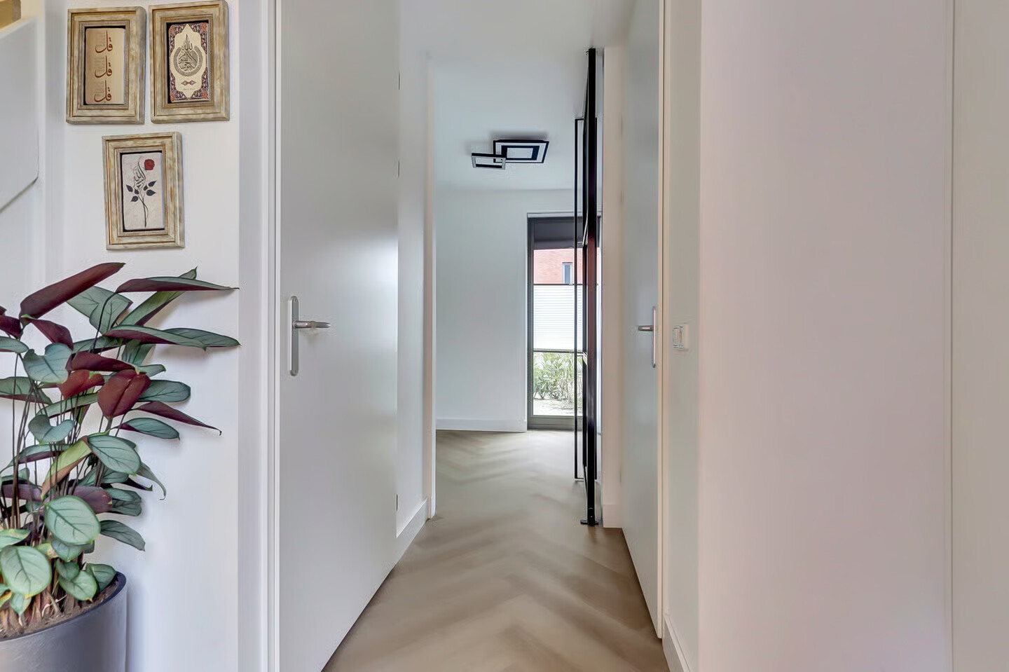 Vrijstaande woning te koop: Turkse hazelaarstraat 10, Utrecht