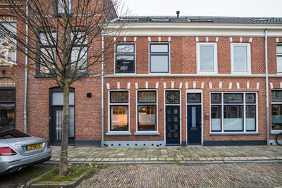 Leliestraat 2