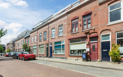 Knopstraat 31