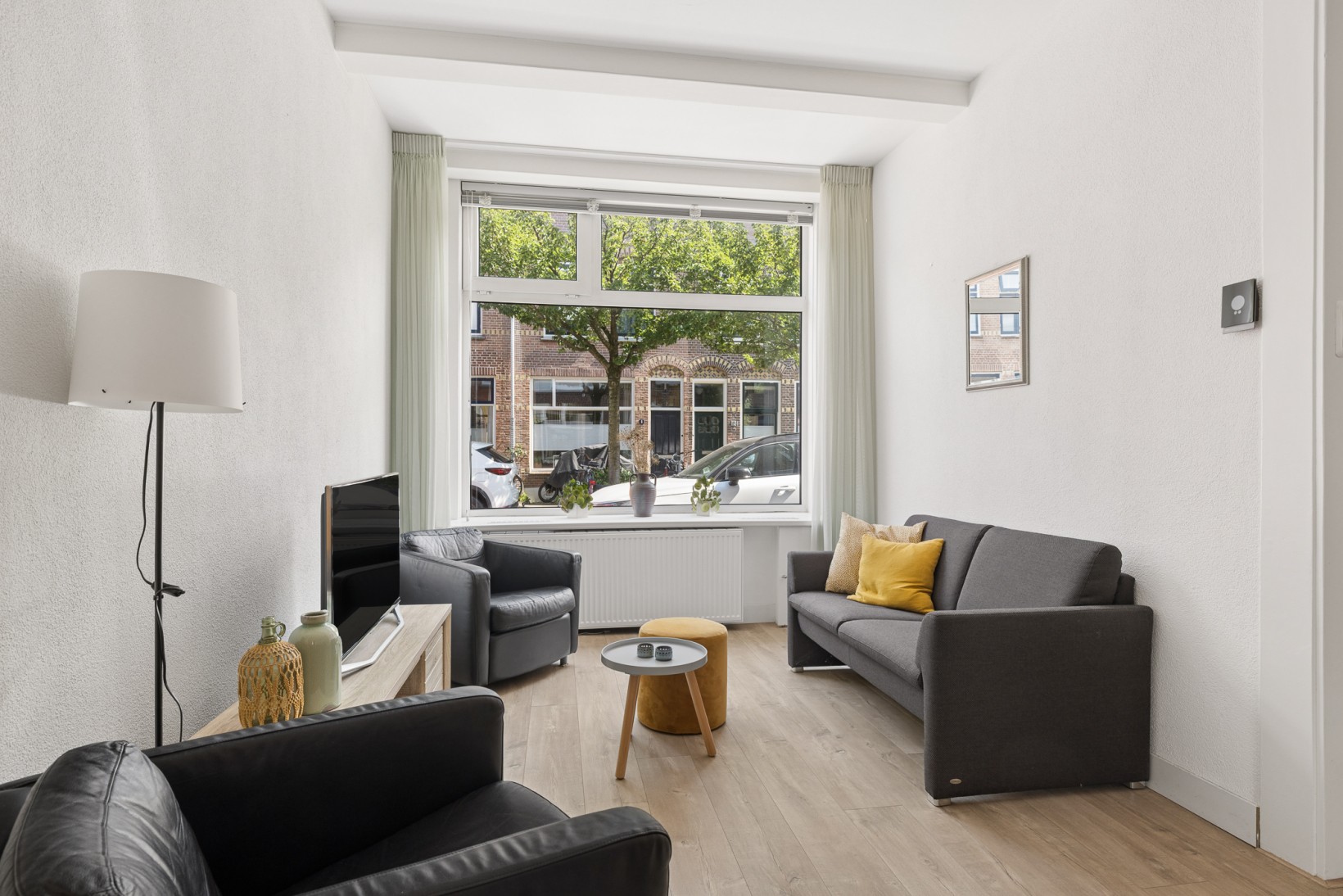 Tussenwoning te koop: Knopstraat 7, Utrecht