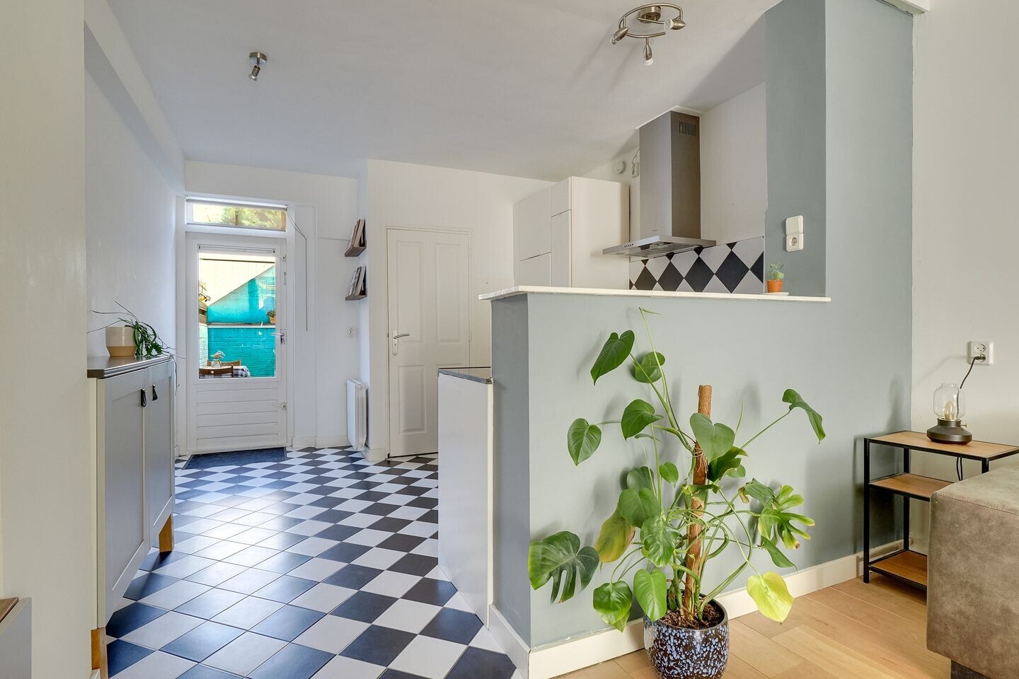 Tussenwoning te koop: Korenbloemstraat 41, Utrecht