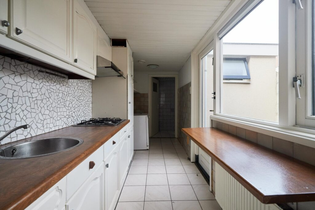 Tussenwoning te koop: Jasmijnstraat 25, Utrecht