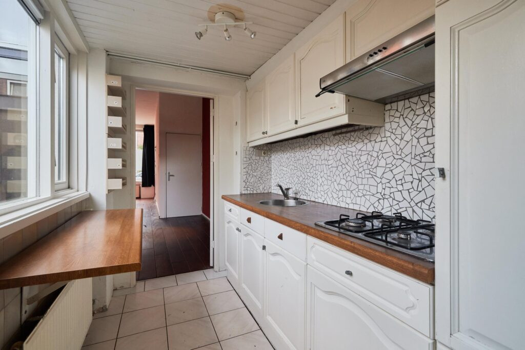Tussenwoning te koop: Jasmijnstraat 25, Utrecht
