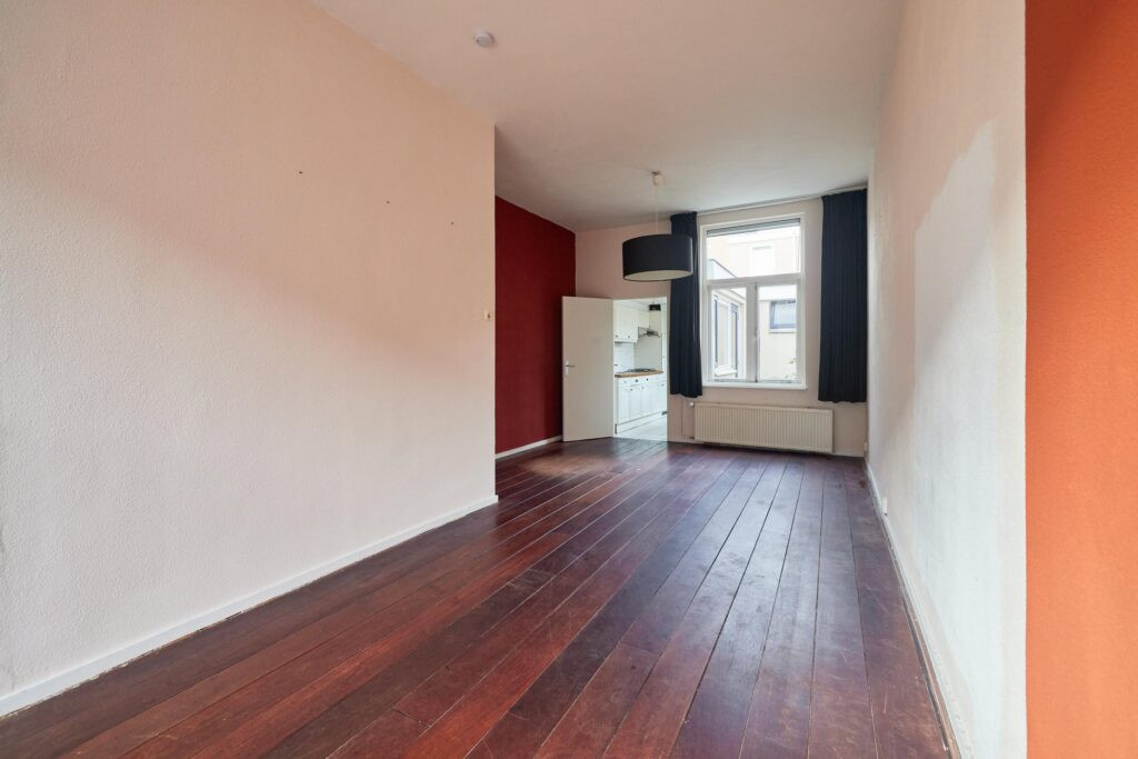 Tussenwoning te koop: Jasmijnstraat 25, Utrecht