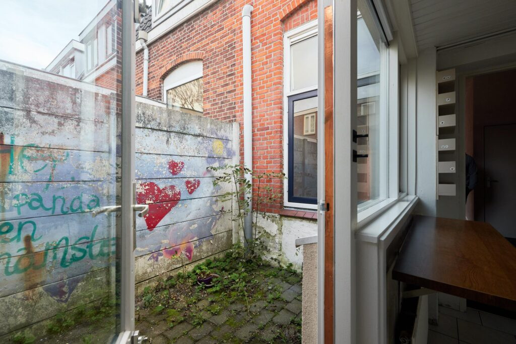 Tussenwoning te koop: Jasmijnstraat 25, Utrecht