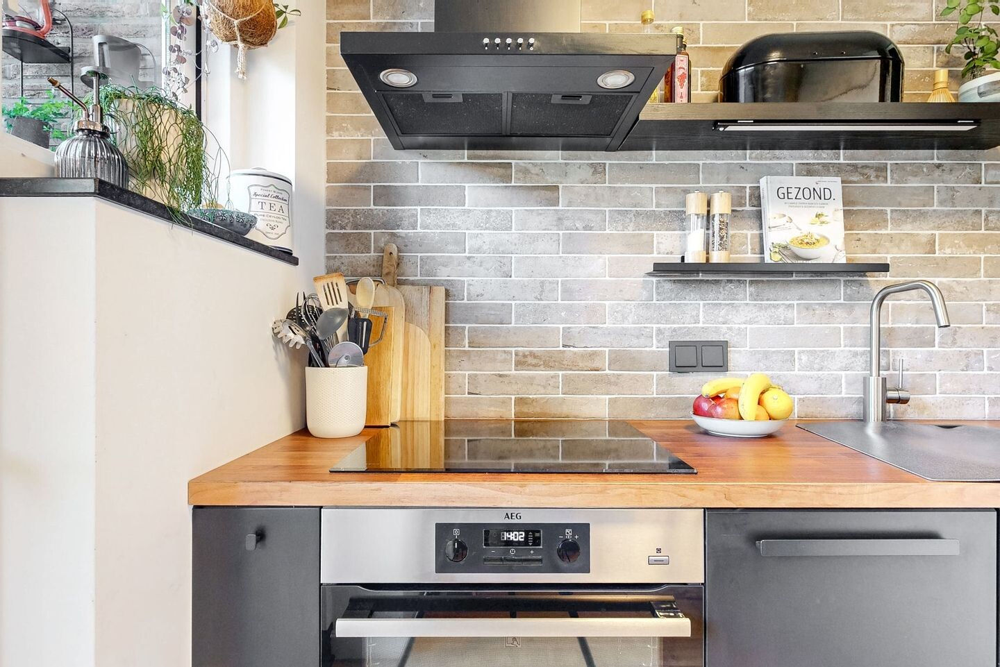 Appartement te koop: Burgemeester van Tuyllkade 19, Utrecht