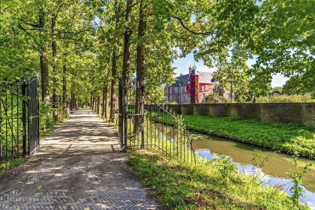 Appartement te koop: Burgemeester van Tuyllkade 19, Utrecht