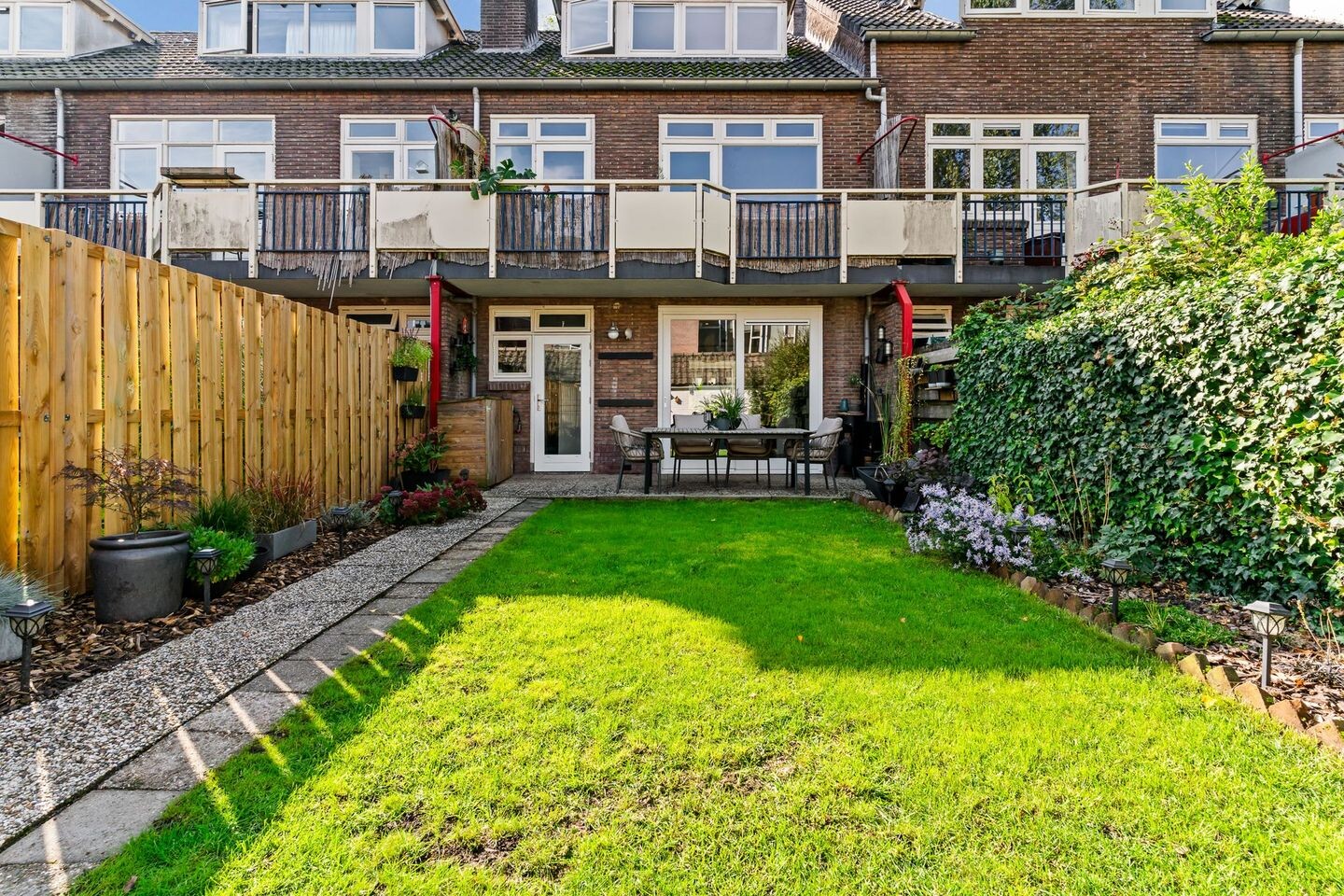 Appartement te koop: Burgemeester van Tuyllkade 19, Utrecht