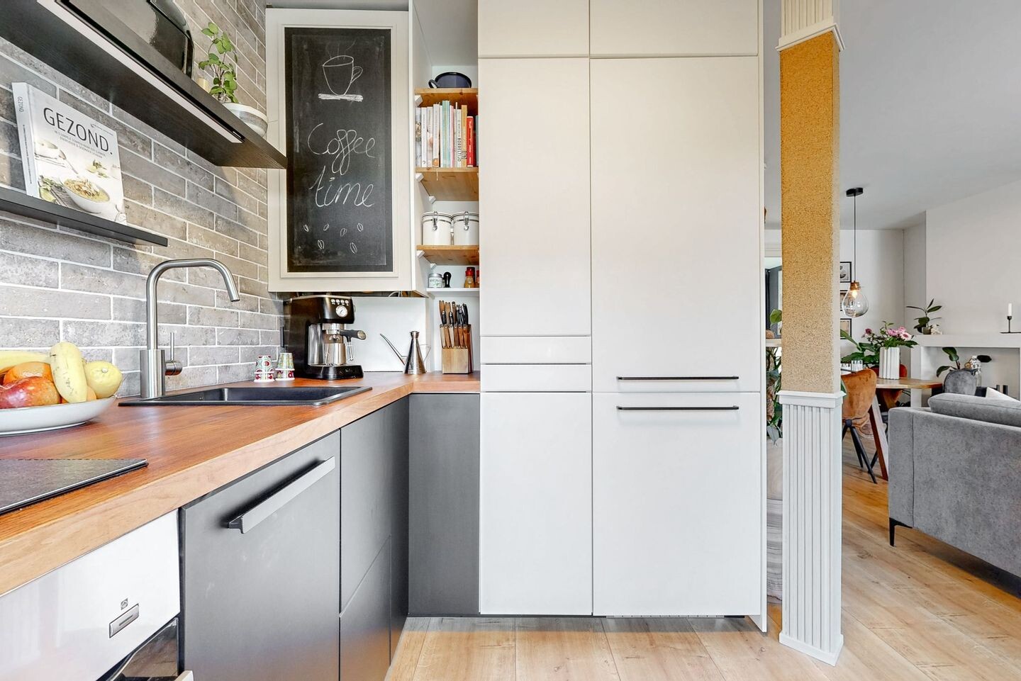 Appartement te koop: Burgemeester van Tuyllkade 19, Utrecht