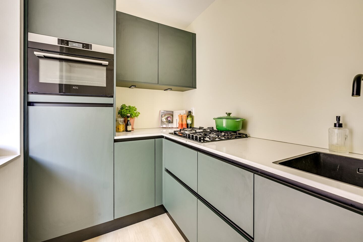 Appartement te koop: Ampèrestraat 3, Utrecht