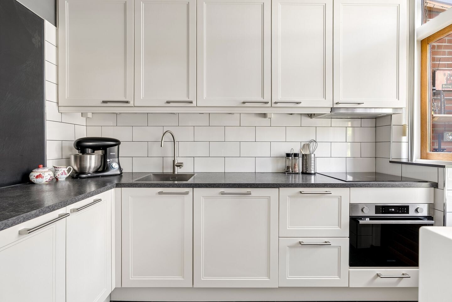 Tussenwoning te koop: Werner Helmichstraat 60, Utrecht
