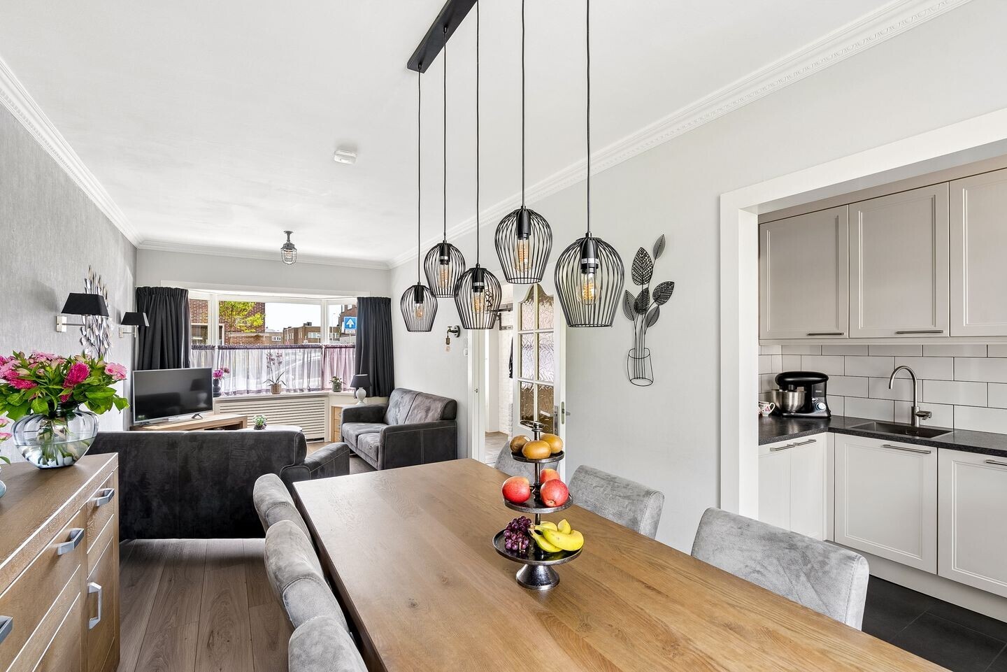 Tussenwoning te koop: Werner Helmichstraat 60, Utrecht
