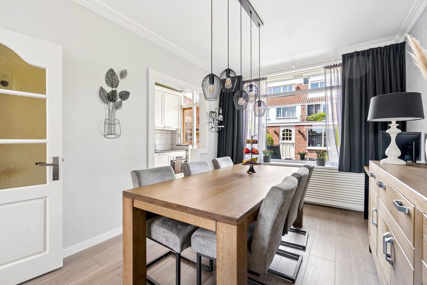 Tussenwoning te koop: Werner Helmichstraat 60, Utrecht